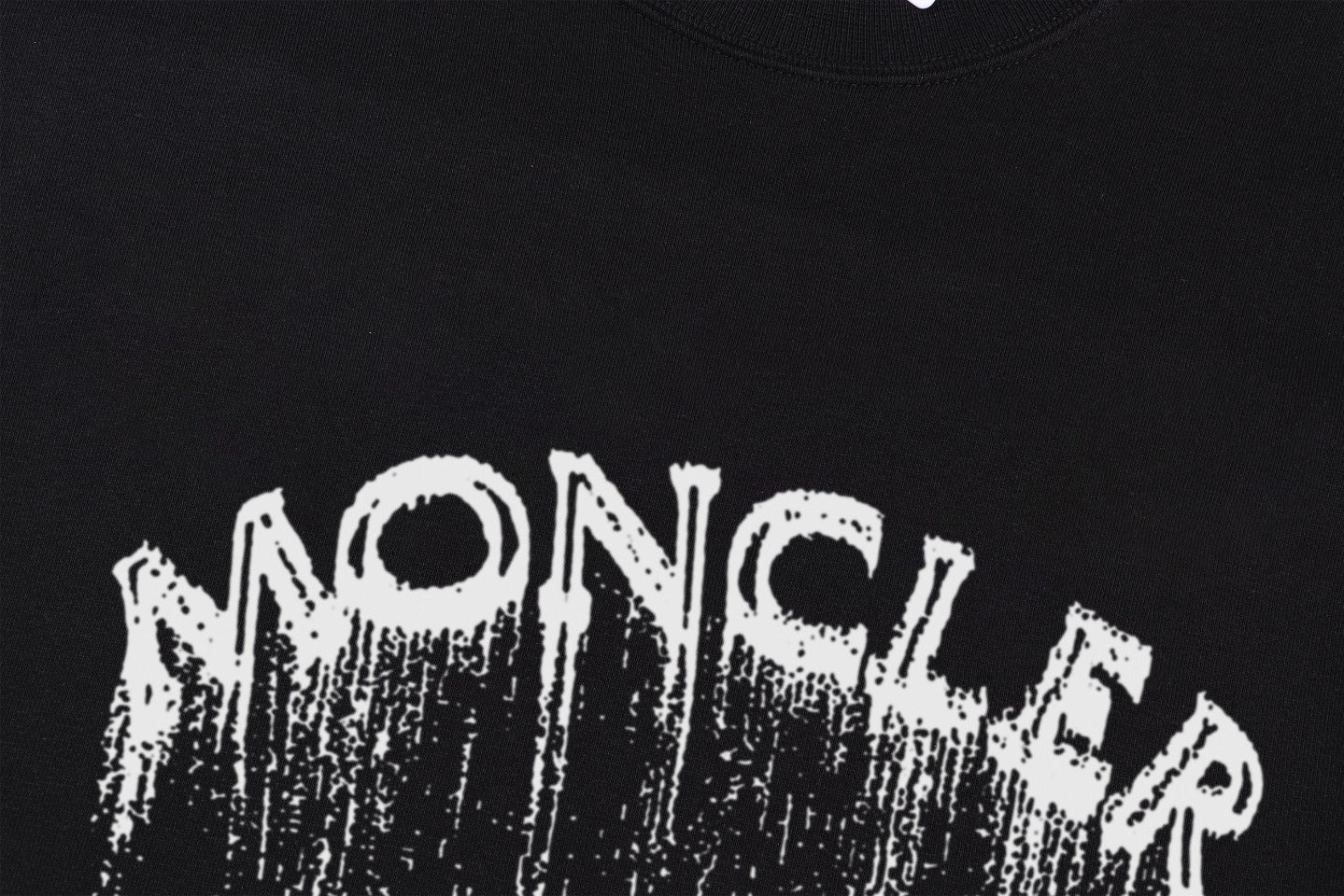 812 | Moncler