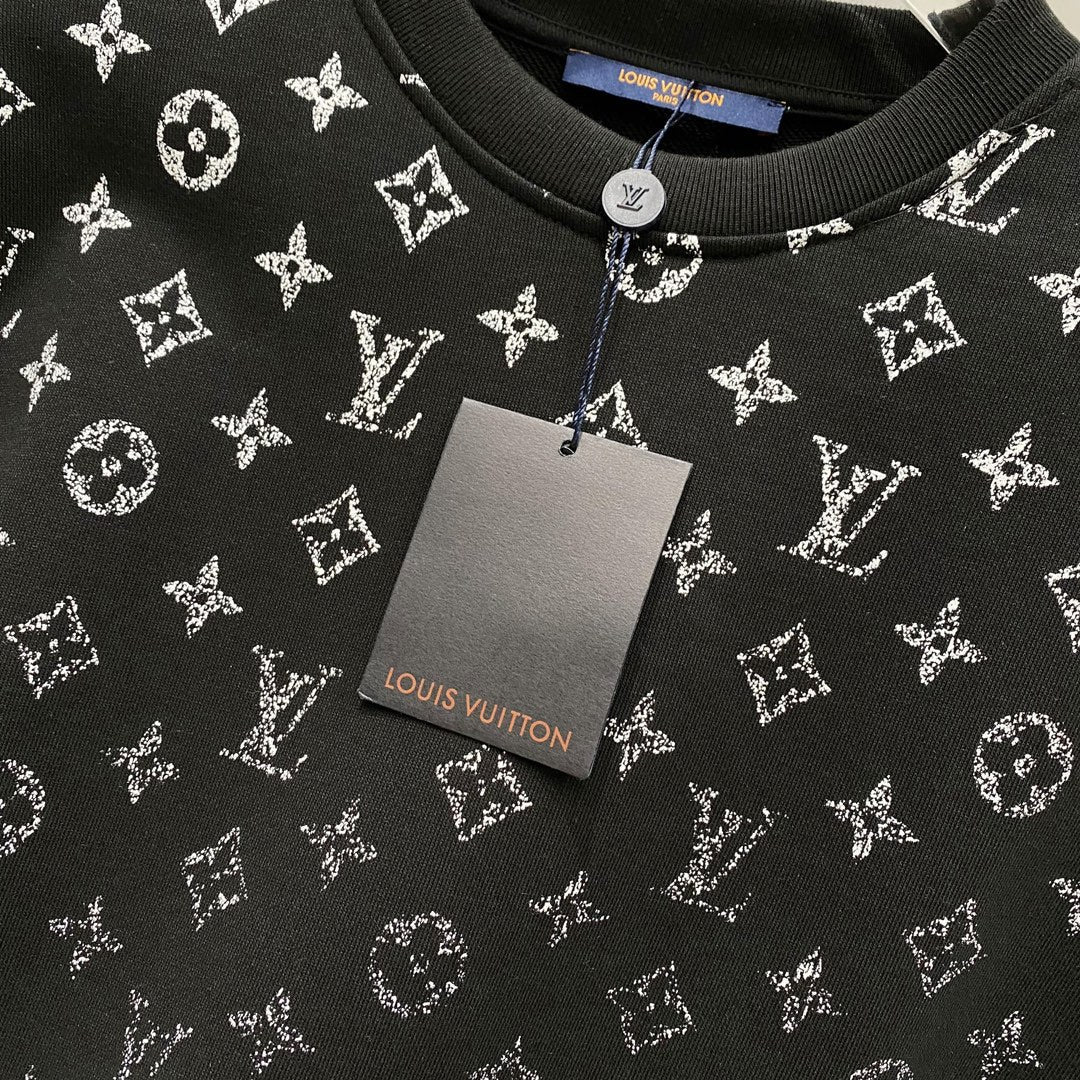 427  |  Louis Vuitton