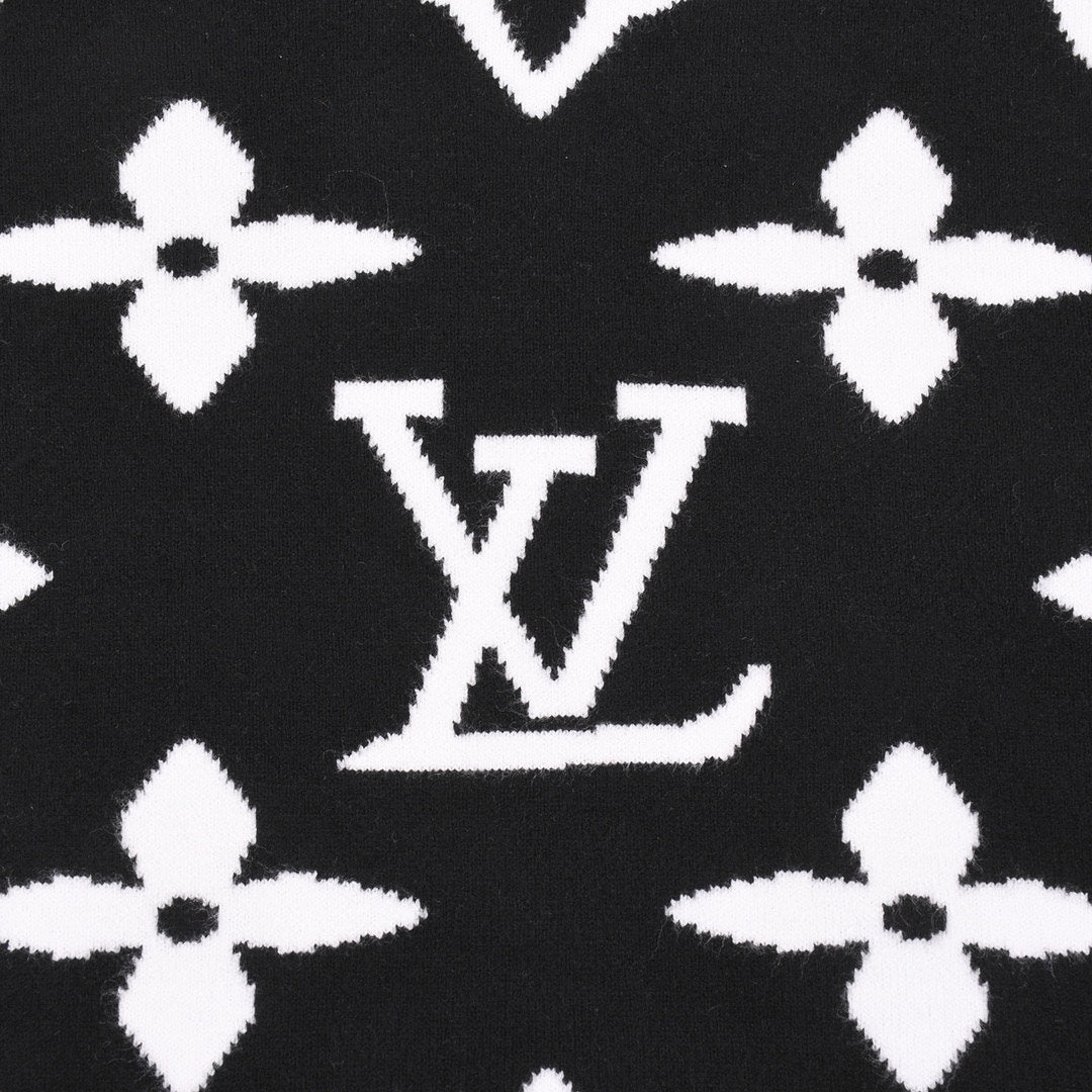 437  |  Louis Vuitton