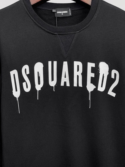 739 | DSQUARED2