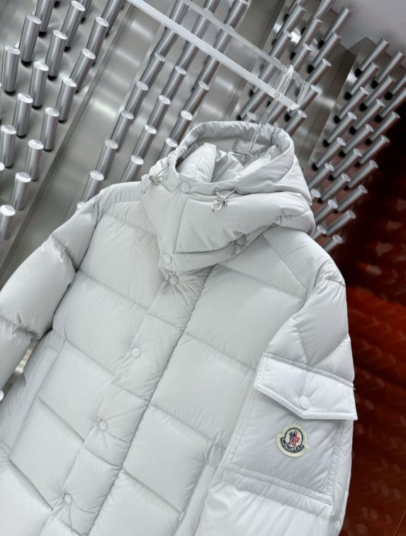 276 | Moncler