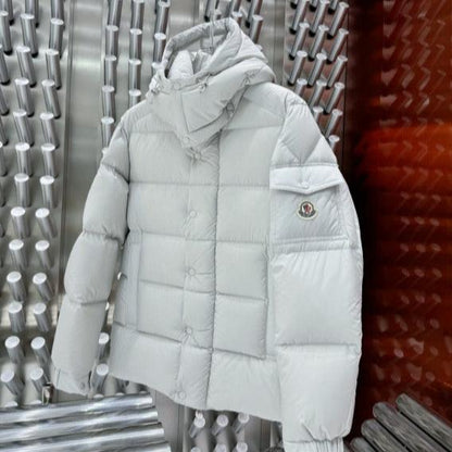 276 | Moncler