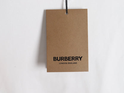 711 | Burberry