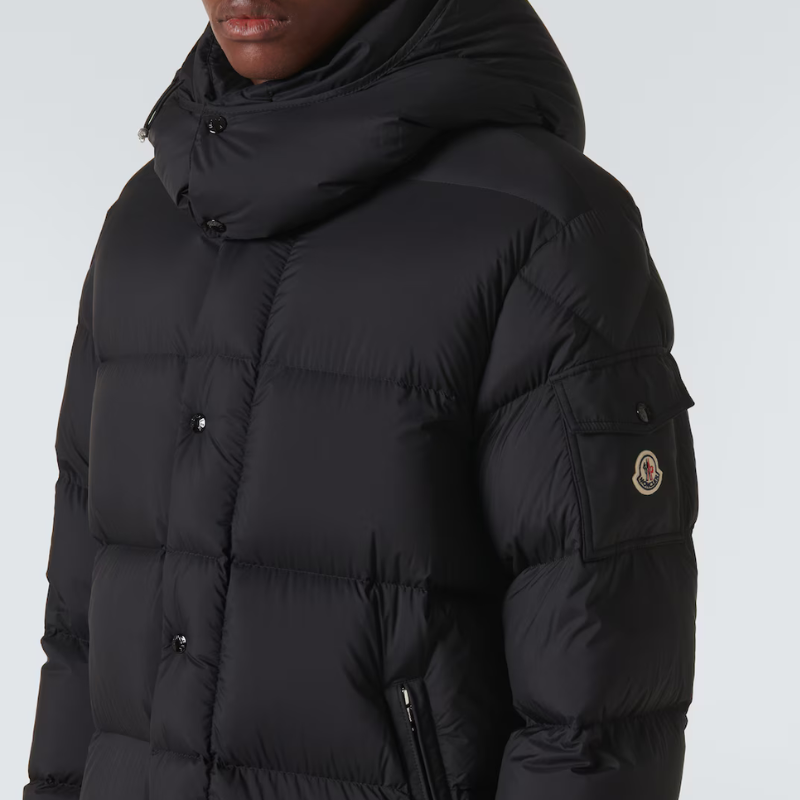 12 | Moncler